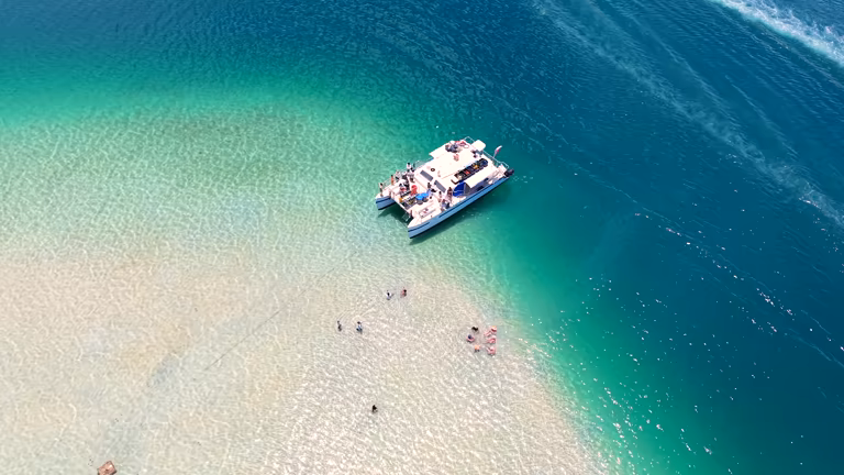 Best Things to Do at the Kaneohe Bay Sandbar for First-Time Visitors