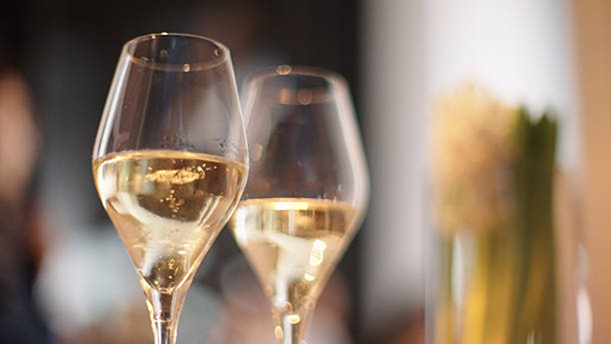 The Ultimate Guide to Happy Hour in Downtown St. Petersburg