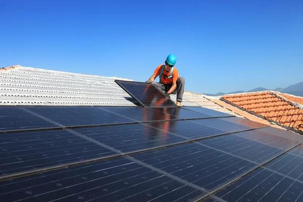 Browse This Page for Complete Roofing Service Information